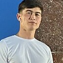 Али, 24 года