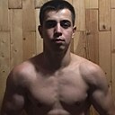 Икрам, 22 года