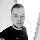 Ден, 31 год