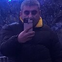 Парвиз, 40 лет