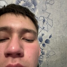 Фотография мужчины Расиль, 18 лет из г. Нефтекамск