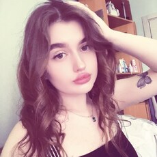 Фотография девушки Софья, 18 лет из г. Омск