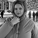Полина, 22 года