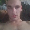 Саша, 22 года