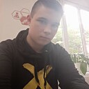 Роман, 20 лет