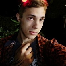 Фотография мужчины Михаил, 27 лет из г. Адлер