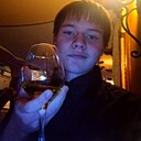 Виктор, 22 года