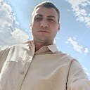 Денис, 24 года