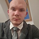 Roman, 21 год