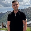 Эдмон, 25 лет