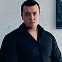Илья, 24 года