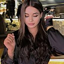 Nina, 23 года