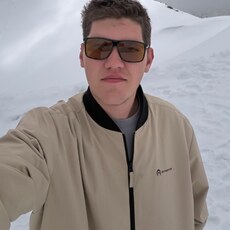 Фотография мужчины Игорь, 20 лет из г. Каменск-Шахтинский