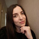 Малая, 33 года