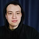 Сникерс, 28 лет
