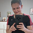 Silvia, 44 года