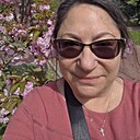 Li, 56 лет