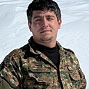Erik, 25 лет