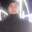 Саша, 32 года