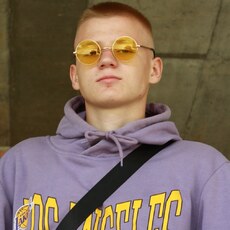 Фотография мужчины Илья, 19 лет из г. Минск