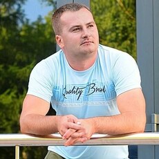 Фотография мужчины Владимир, 28 лет из г. Омск
