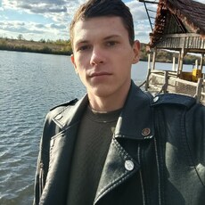 Фотография мужчины Михаил, 18 лет из г. Новошахтинск