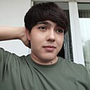 Хурмат, 23 года