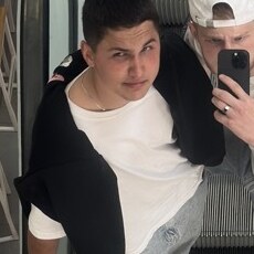 Фотография мужчины Даниил, 18 лет из г. Альметьевск