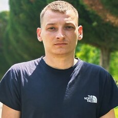 Фотография мужчины Артём, 27 лет из г. Кимры
