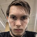 Максим, 22 года