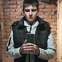 Максим, 21 год