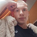 Артём, 23 года