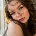 Настя, 25 лет