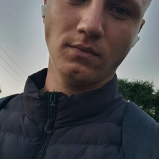 Фотография мужчины Илья, 21 год из г. Партизанск