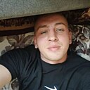 Макс, 33 года