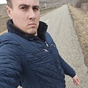 Максим, 33 года