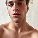 Максим, 18 лет