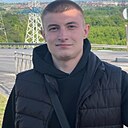 Илья, 22 года