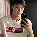 Амир, 18 лет