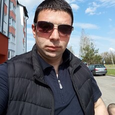 Фотография мужчины Артём, 31 год из г. Нефтеюганск