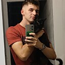 Илья, 22 года