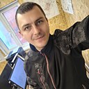 Юра, 33 года