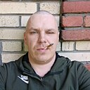Дан, 43 года