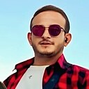 Giorgi, 32 года