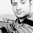 Максим, 22 года
