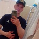 Максим, 24 года