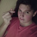 Михаил, 22 года