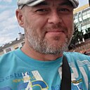 Леон, 50 лет