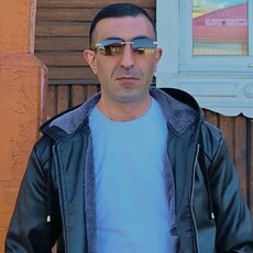 Фотография мужчины Vahan, 35 лет из г. Нижнеудинск