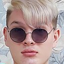 Максим, 23 года